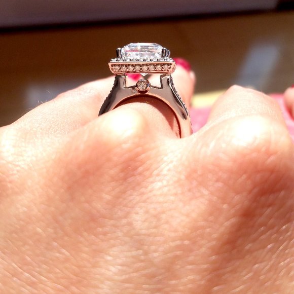 AIG CERTIFIED Lab Grown 4ct Princess Cut Diamond - Picture 8 of 11